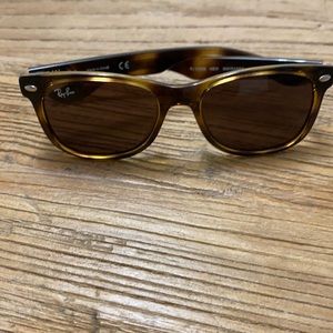 Kids Ray-Ban Wayfair sunglasses